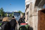 2002 und alles muss wieder in den Bus